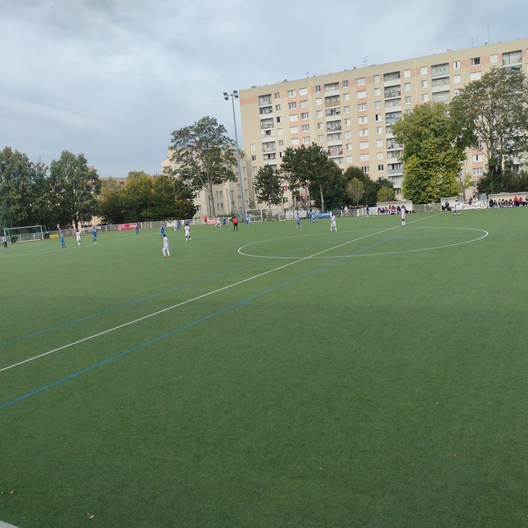 Montrouge Football Club 92 2